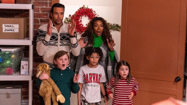 Holiday Season Kick-Off: Christmas Movies And Specials Coming To Netflix In November 2023 - image 2